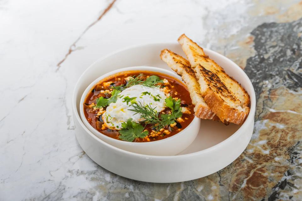Eggplant shakshuka